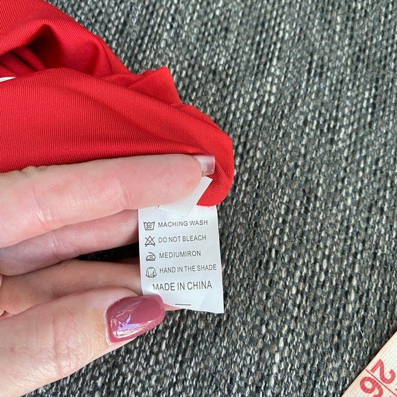 Red Crop Top one shoulder small NWT - Picture 8 of 8